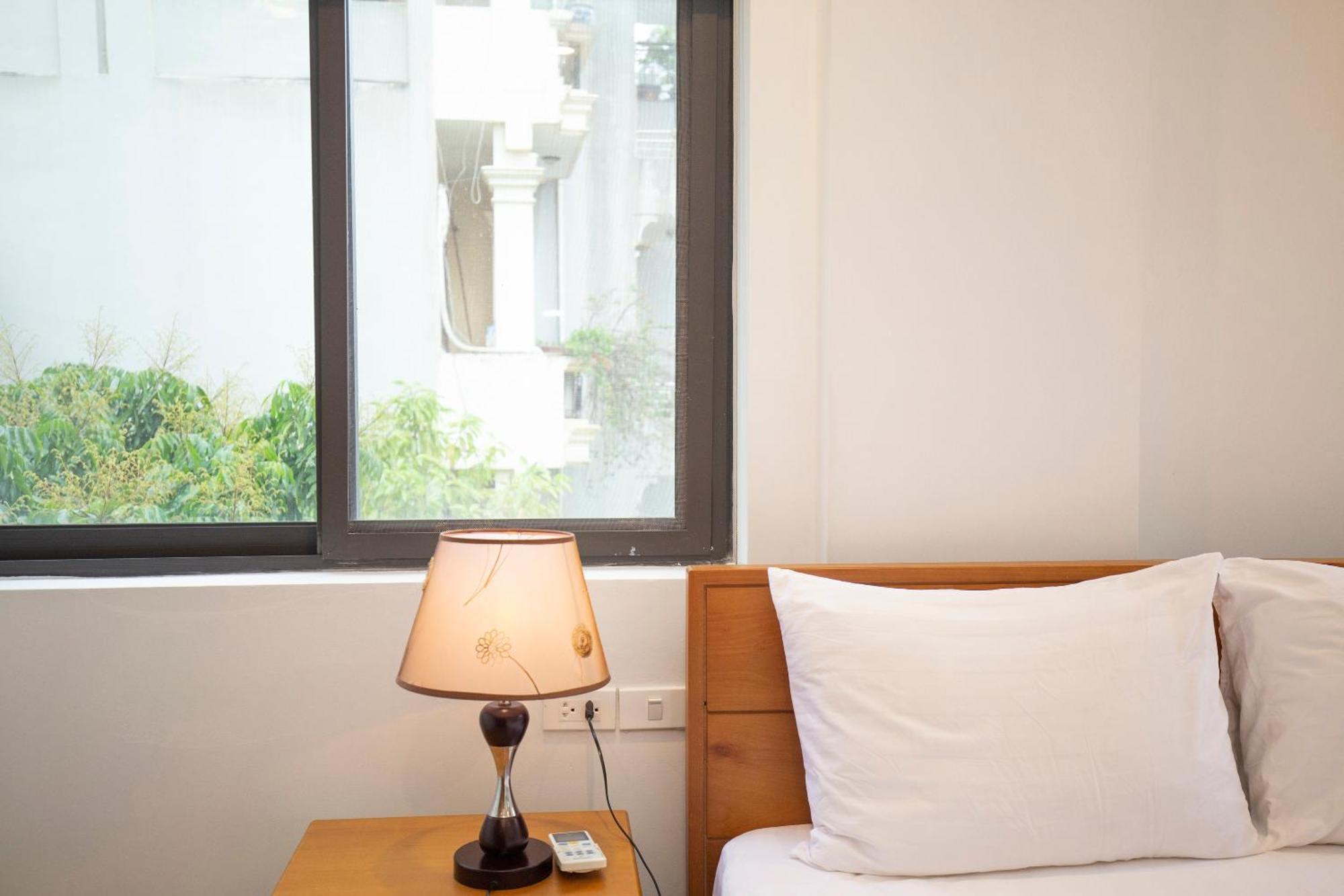 Sumitomo 8 Apartment - Alley 21 Linh Lang Hanoi Exterior photo