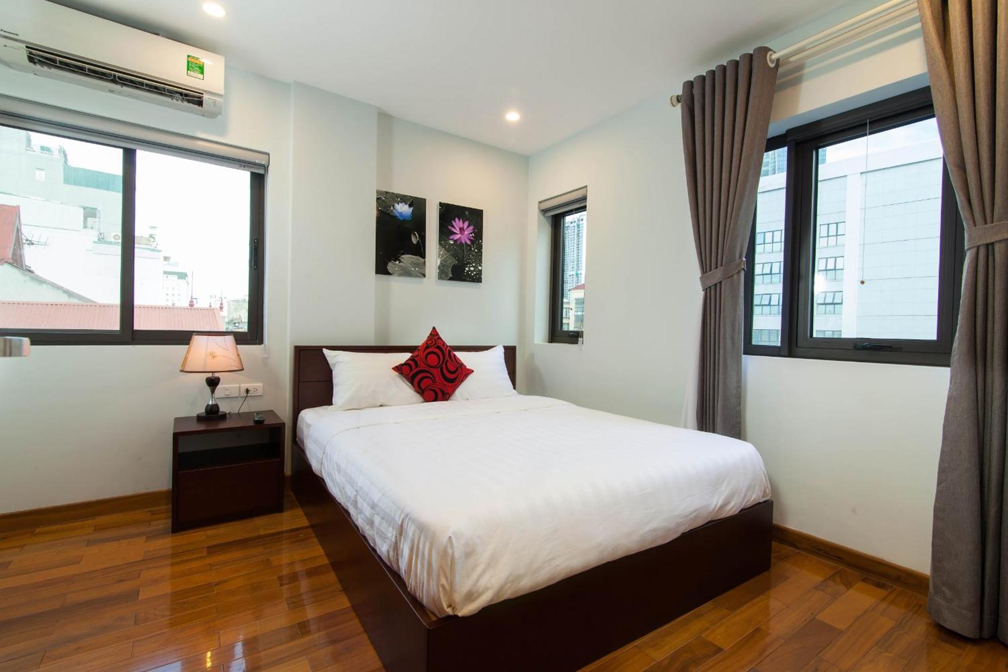 Sumitomo 8 Apartment - Alley 21 Linh Lang Hanoi Exterior photo